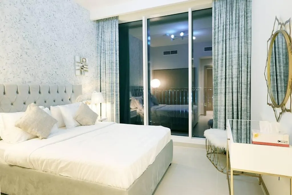 Brown Stone Holiday Homes Creek Dubaj Apartmán